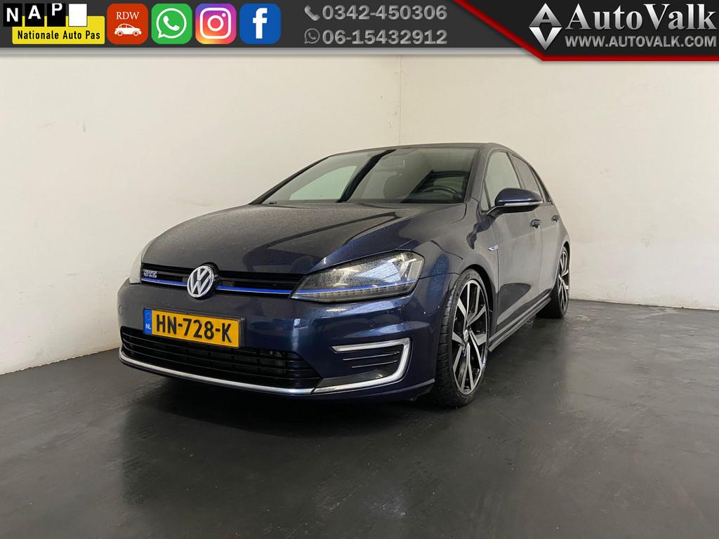 Volkswagen Golf 1.4 TSI GTE 19´´ PDC. Cruise. 5-Deurs Zuin, Auto's, Gebruikt, Euro 6, 4 cilinders, Blauw
