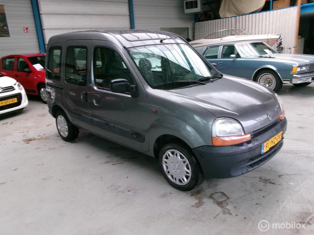 Renault Kangoo combi 1.4 rolstoel auto ., Auto's, Origineel Nederlands, Bedrijf, Handgeschakeld, Kangoo