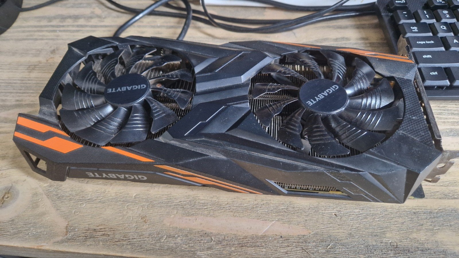 Gigabyte RX Vega 56 8GB - Heeft wat liefde nodig, Ophalen of Verzenden