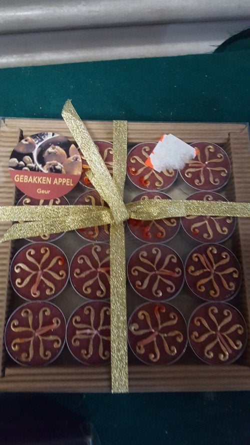 Waxinelichtjes 6x rode ster en geurkaarsen 2x16, Ophalen of Verzenden, 'T Olde Gre-j, Info@toldegrej.nl, Endepoelstraat 20f Didam