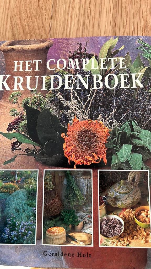 Het complete kruidenboek, geralde holt, Ophalen of Verzenden, Zo goed als nieuw, Moestuin