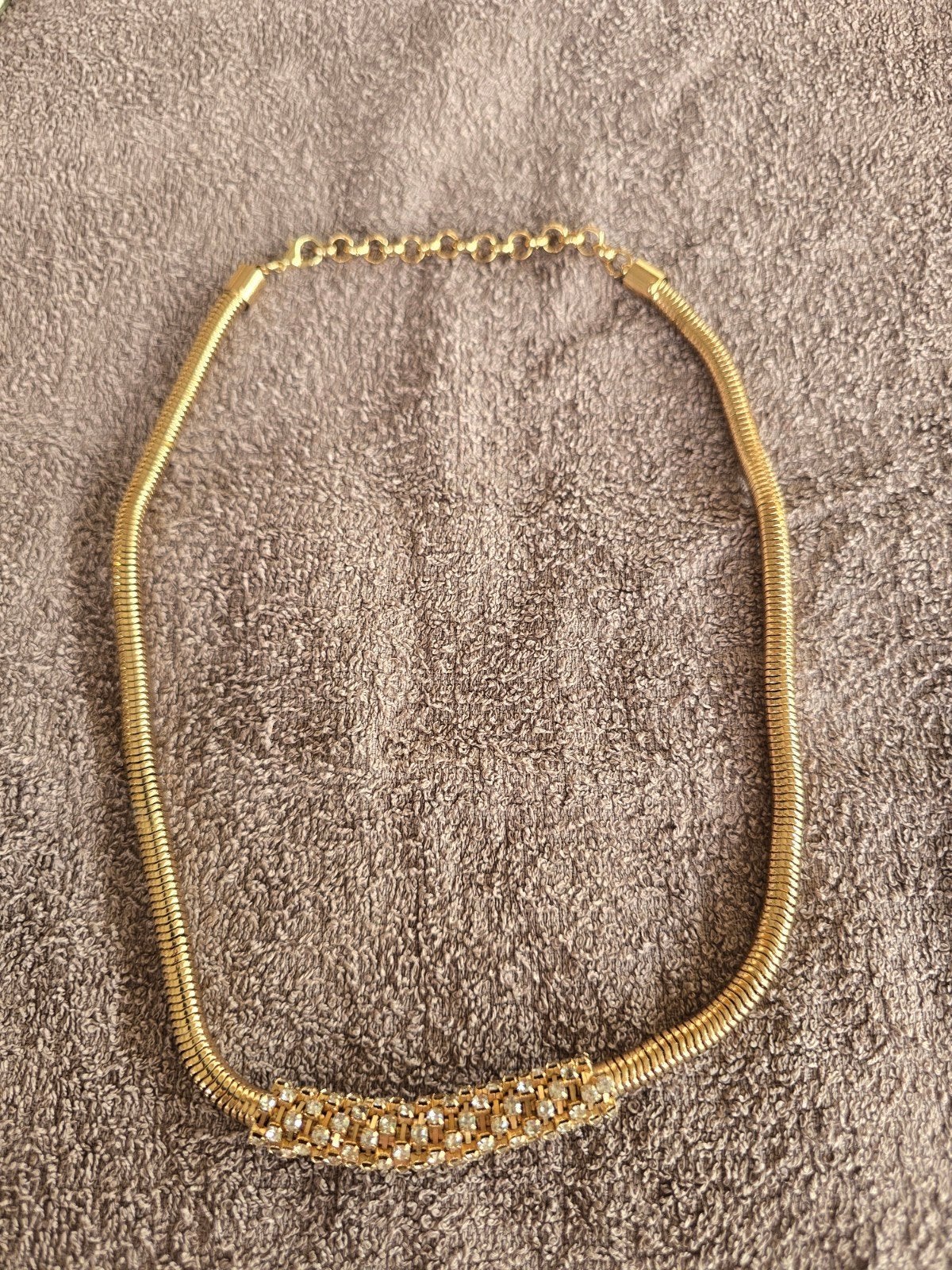 Goudkleurige Vintage Statement Ketting met Strass, Overige materialen, Gebruikt, Ophalen of Verzenden, Goud