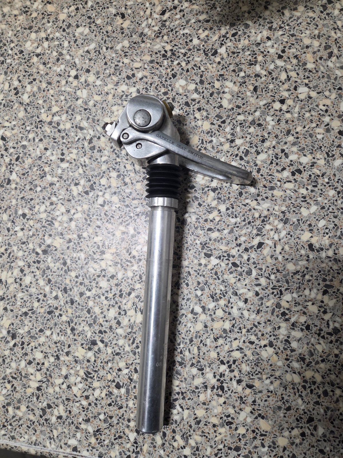 Zadelpen Gazelle Seat Switch 27,2 mm, Fietsen en Brommers, Ophalen, Gebruikt, Zadel, Aluminium