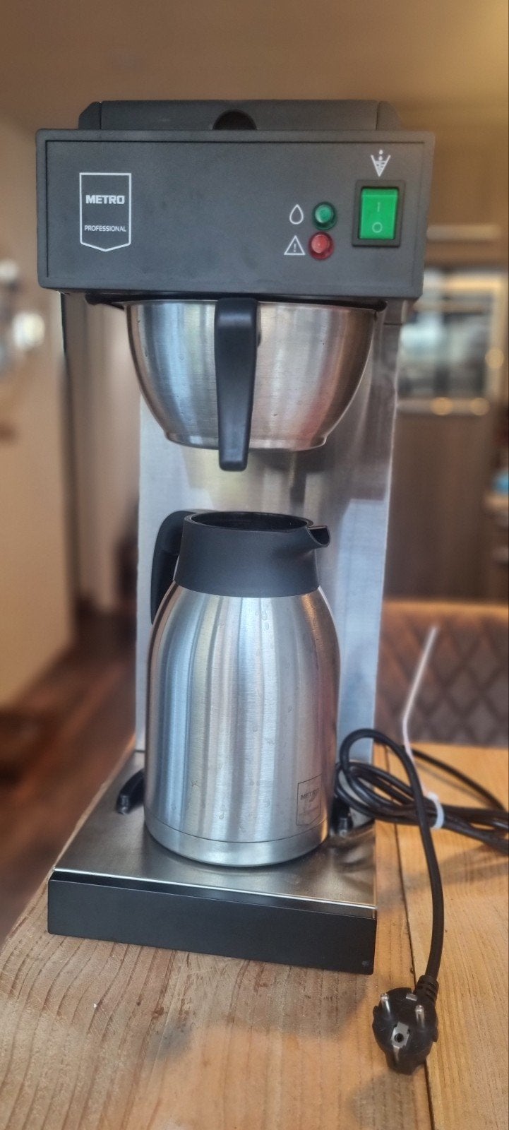 Metro Professional Koffiemachine GCT2001, 10 kopjes of meer, Ophalen of Verzenden, Zo goed als nieuw, Koffiemachine