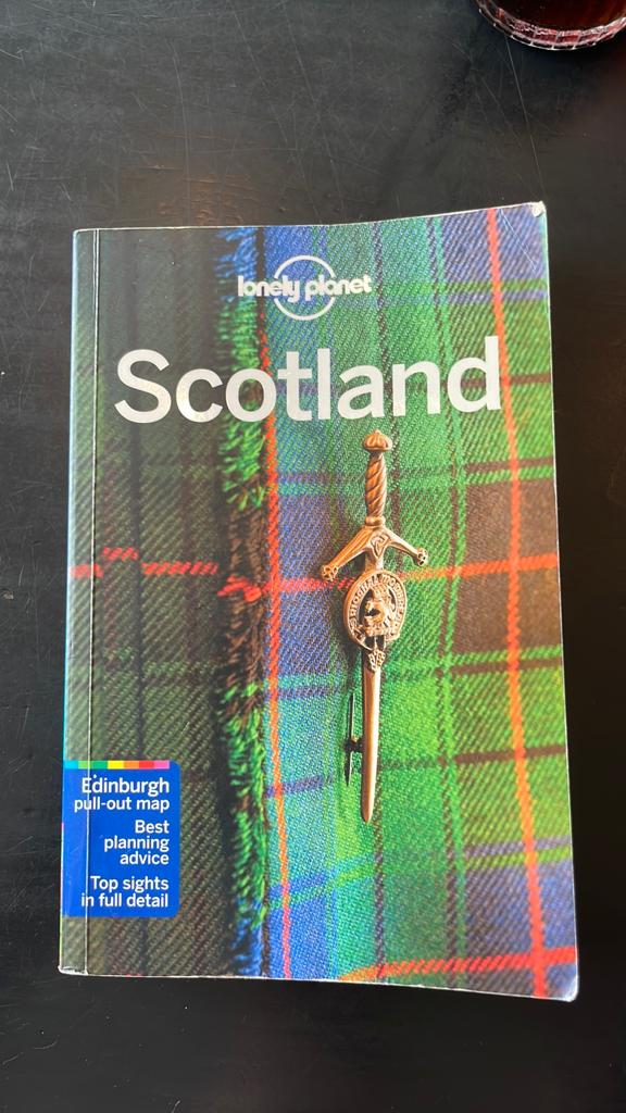 Scotland -Lonely Planet (Schotland), Boeken, Overige merken, Europa, Ophalen of Verzenden, Zo goed als nieuw