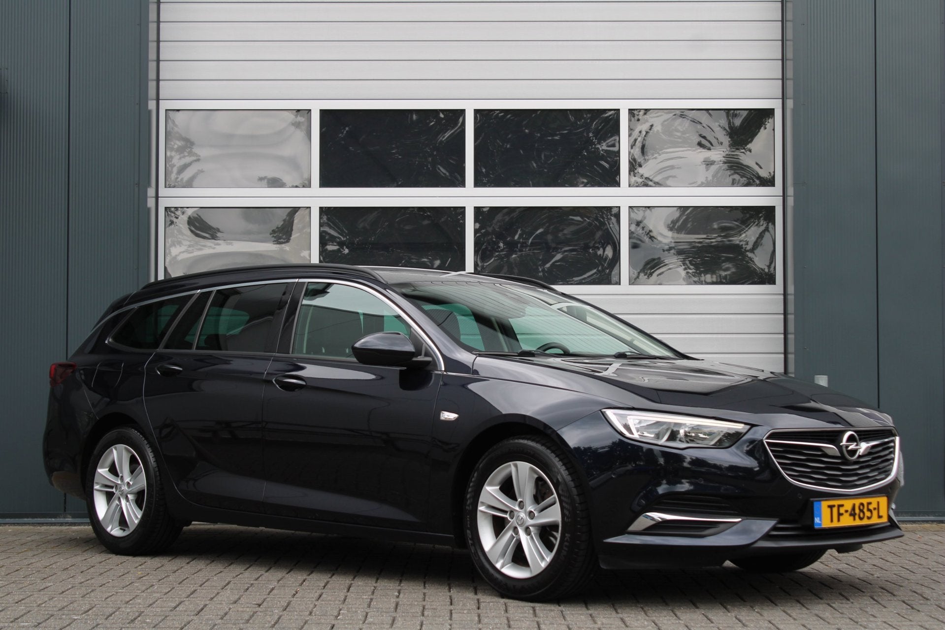 Opel Insignia Sports Tourer 1.5 Turbo Online Edition Automaa, 730 kg, Gebruikt, 4 cilinders, Blauw