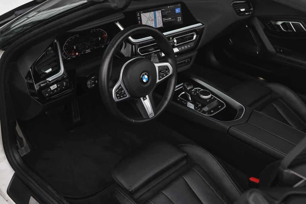 BMW Z4 Roadster sDrive30i High Executive M Sport Automaat /, 1998 cc, Achterwielaandrijving, Gebruikt, Zwart