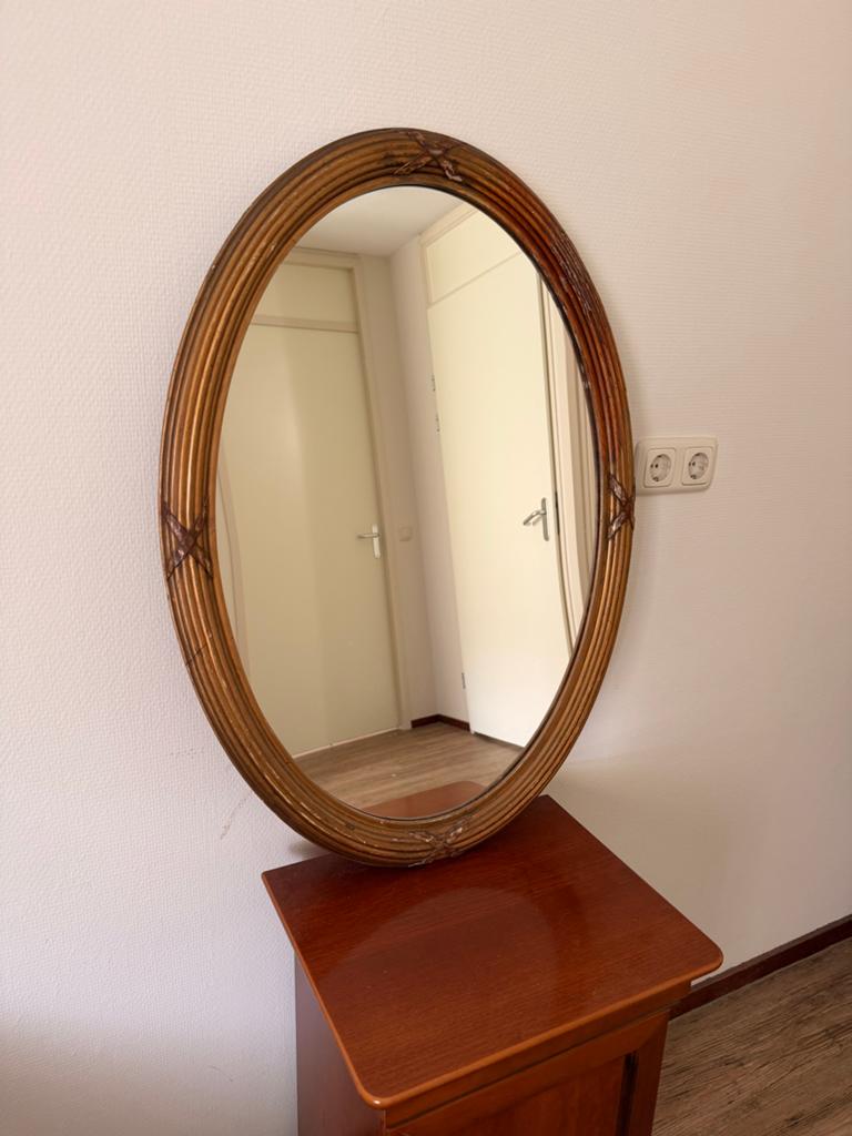Ovale spiegel met gouden lijst, Ophalen, Ovaal, 50 tot 100 cm, Minder dan 100 cm