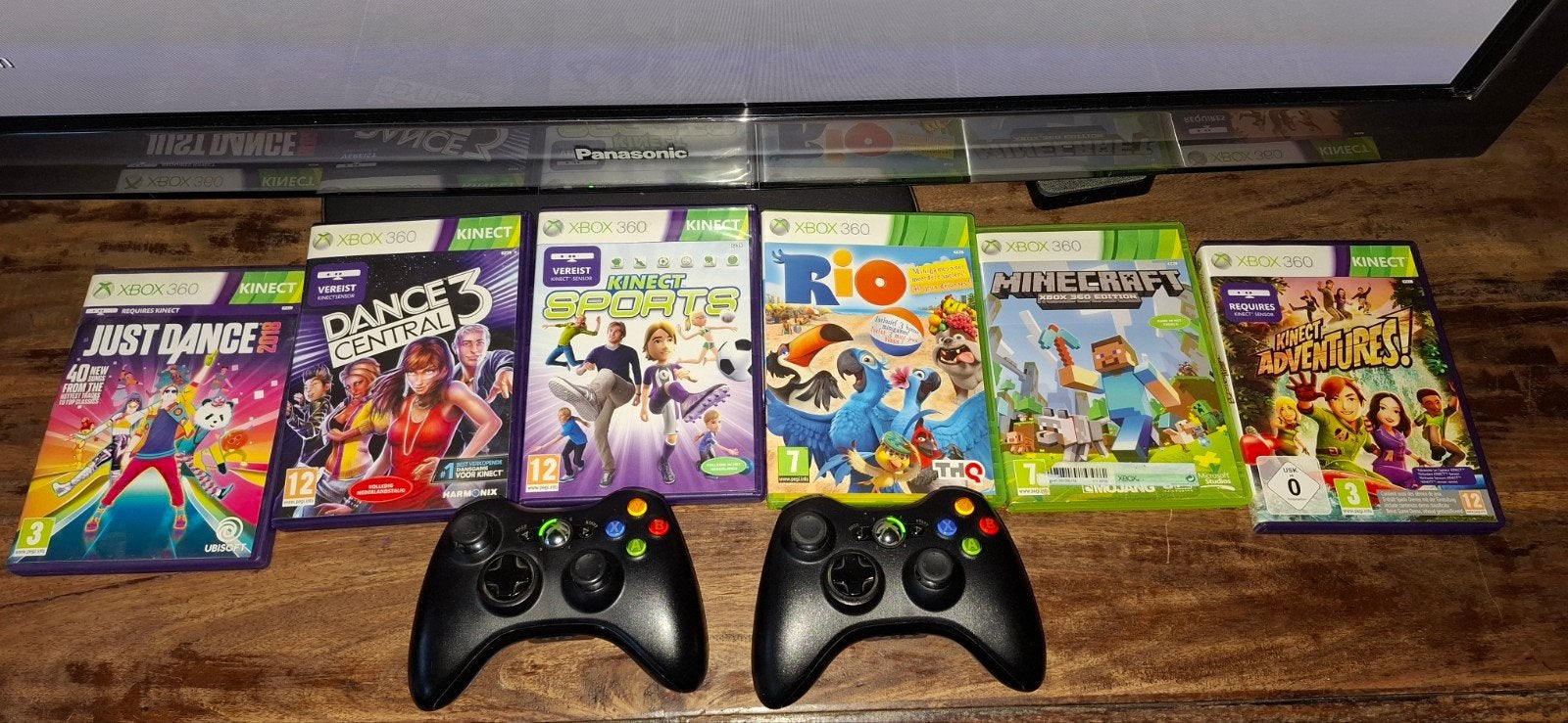 Xbox 360 Slim met Kinect, 2 controllers en 6 spellen, Spelcomputers en Games, Games | Xbox 360, Gebruikt, Overige genres, Ophalen of Verzenden