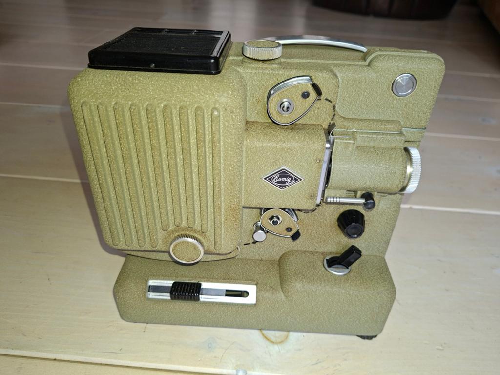Vintage Eumig filmprojector, Ophalen of Verzenden