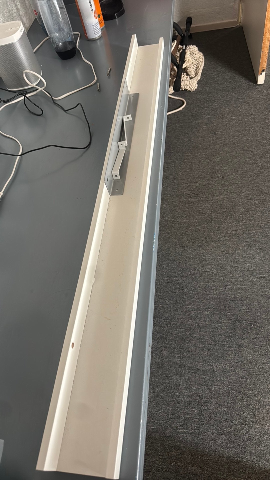 Wandplank ikea voor fotos aan muur oid, Huis en Inrichting, Woonaccessoires | Wandplanken en Boekenplanken, Ophalen, Zo goed als nieuw