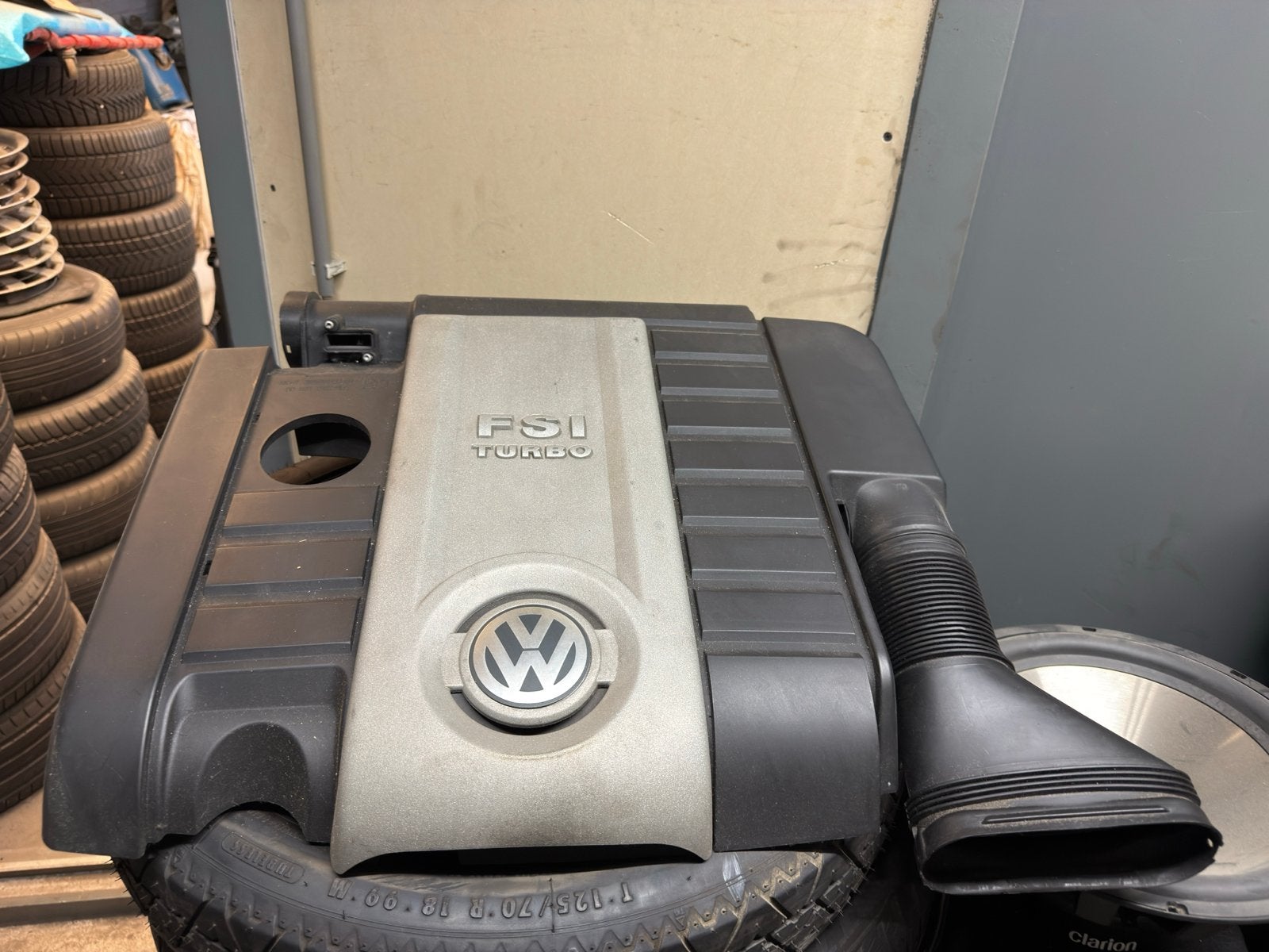Volkswagen Golf MK5 GTI FSI Turbo filterbak, Auto-onderdelen, Ophalen of Verzenden, Gebruikt, Volkswagen