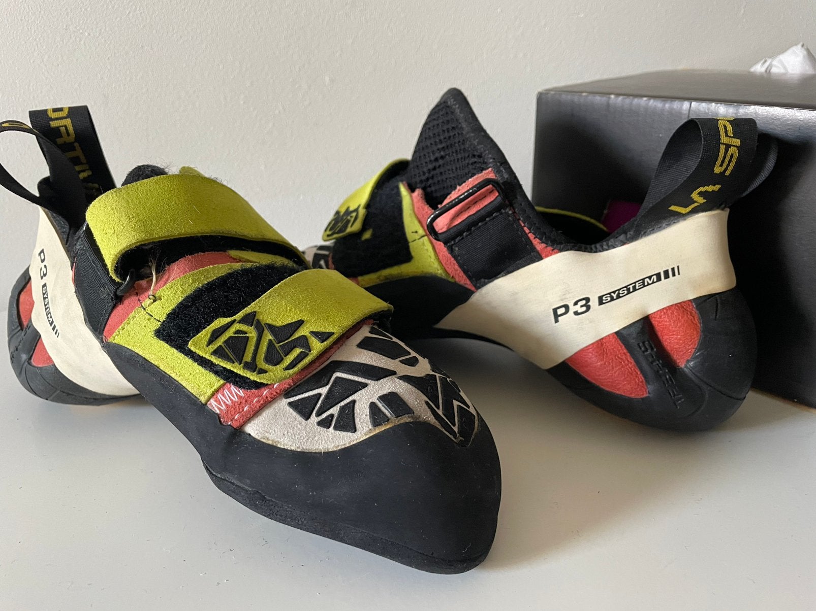 La sportiva Otaki climbing/bouldering shoes, Ophalen of Verzenden, Zo goed als nieuw, Klimsportschoenen