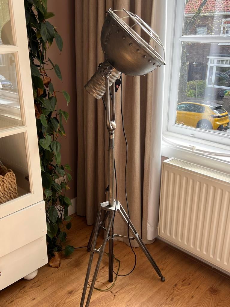 Stoere industriële staande lamp van Sissy Boy, Ophalen, Gebruikt, 150 tot 200 cm