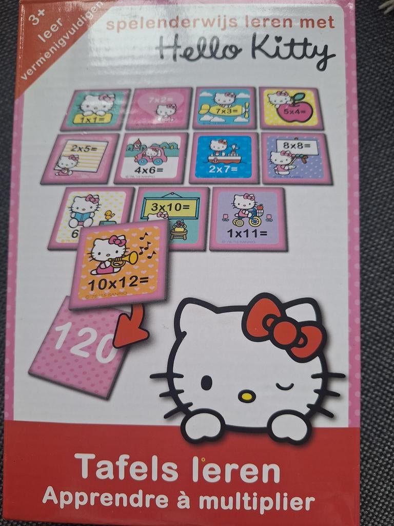 Hello Kitty Tafels Leren, Ophalen of Verzenden, Zo goed als nieuw, Puzzelen