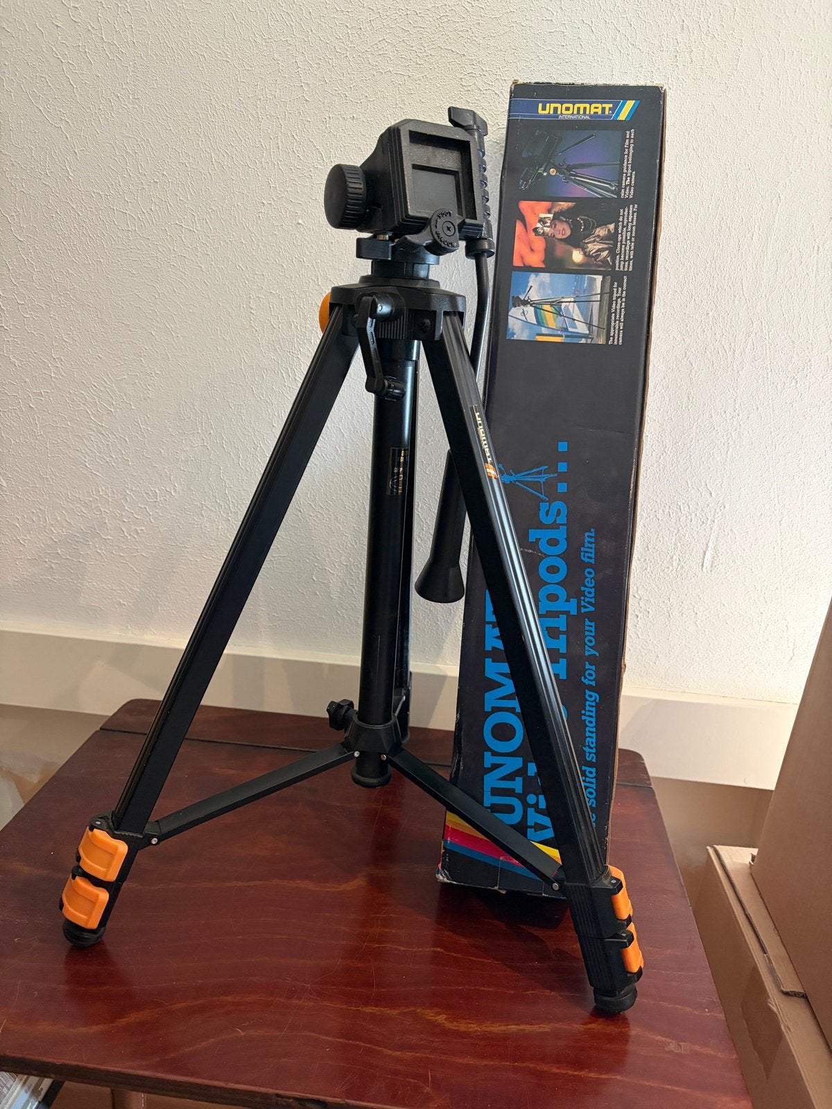 Unomat Video-Statief SVA 50 - Vintage Driepoot, Overige merken, Zo goed als nieuw, 150 tot 175 cm, Inklapbaar