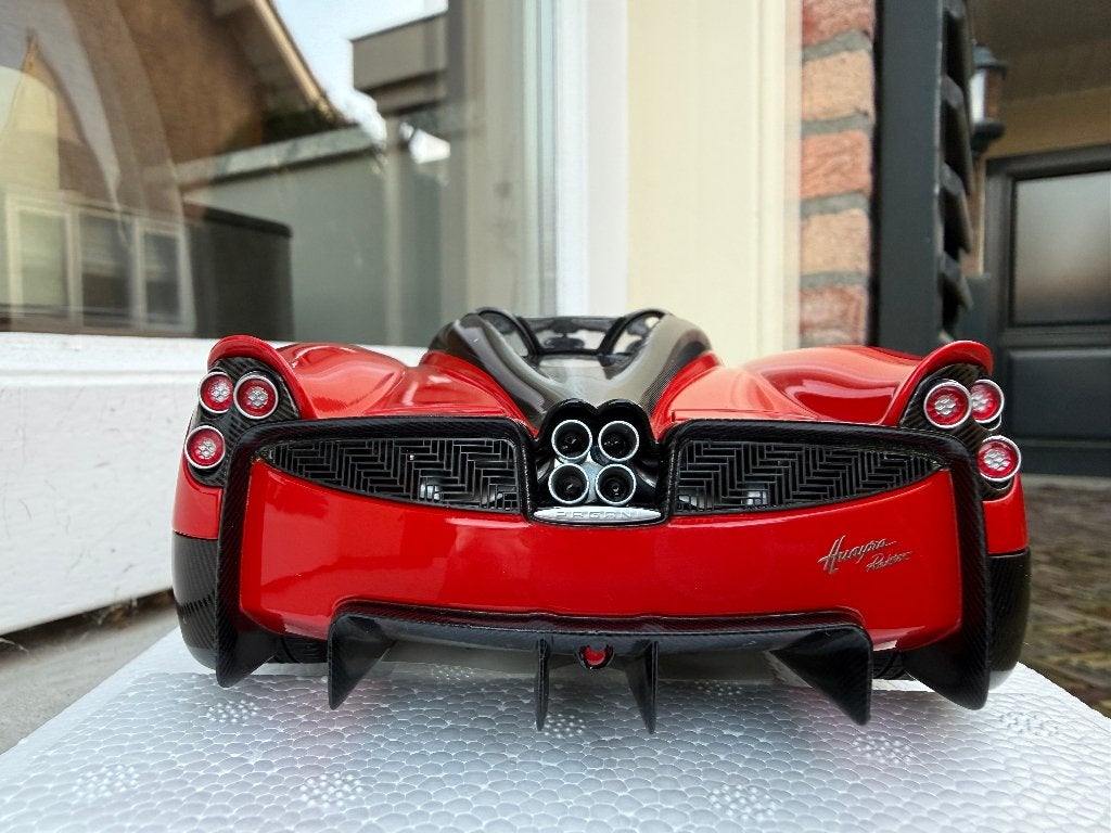 1:18 Pagani Huayra Roadster Rosso Monza rood Autoart 78287, Hobby en Vrije tijd, Modelauto's | 1:18, Auto, Autoart, Nieuw, Ophalen of Verzenden