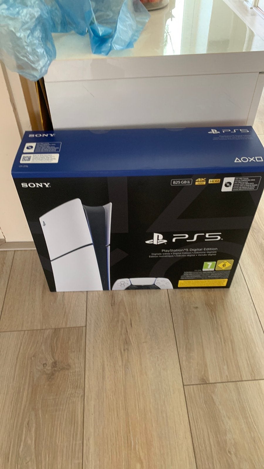 Nieuwe playstion 5 zonder disk, Spelcomputers en Games, Spelcomputers | Sony PlayStation 5, Ophalen of Verzenden, Zo goed als nieuw