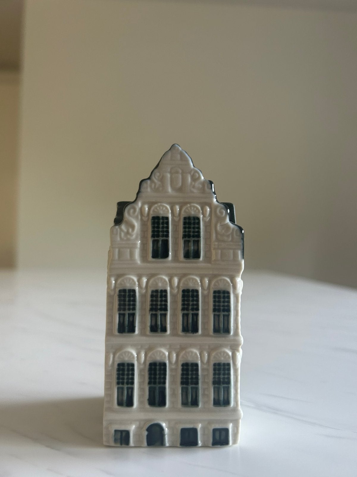 KLM huisje 81, Ophalen, Nieuw, 81 t/m 91, Gevuld