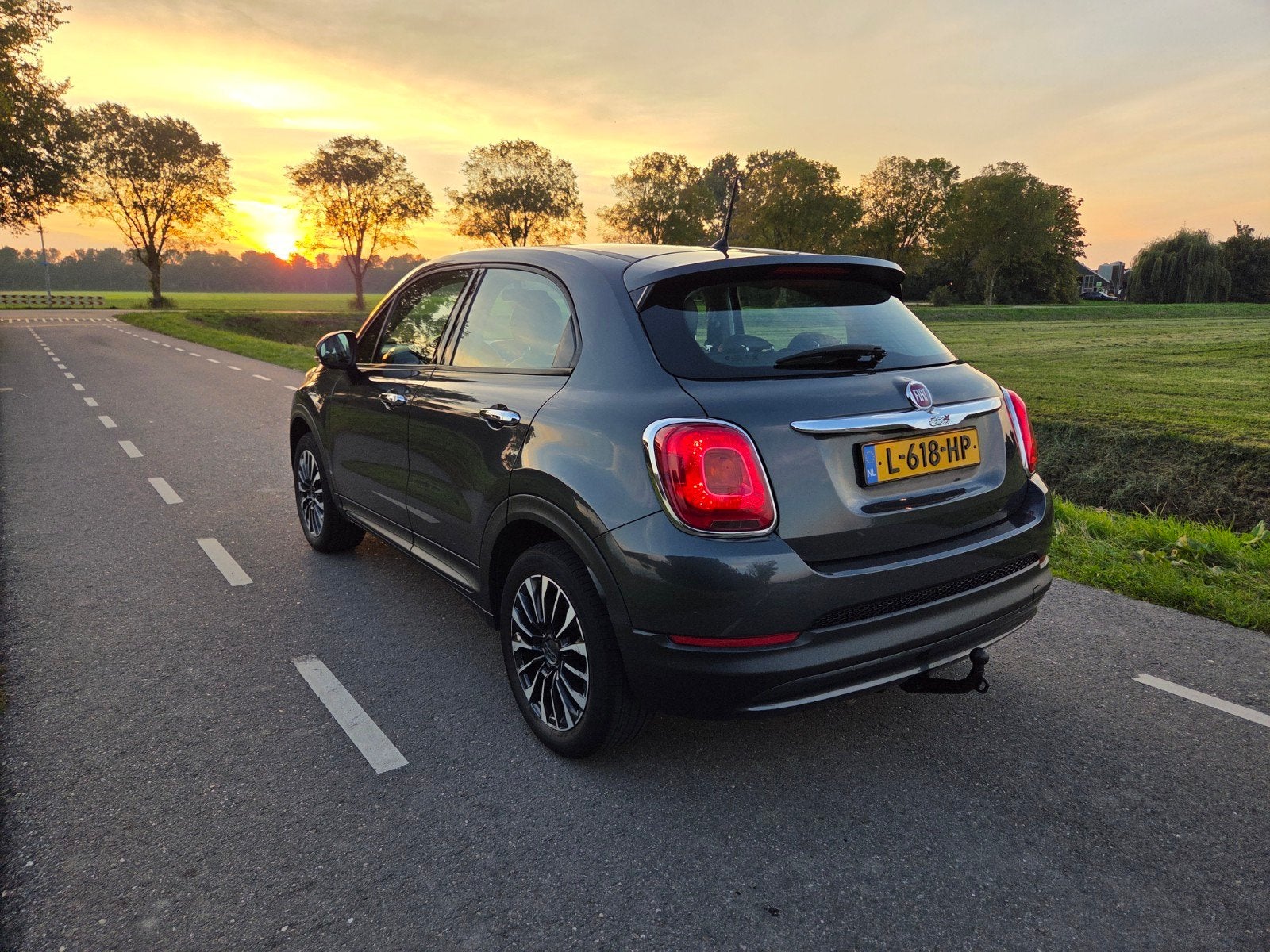 Fiat 500X 1.6 110PK PopStar CarPlay Cruise Trekhaak APK>2027, Voorwielaandrijving, Dealer onderhouden, 4 cilinders, Bedrijf