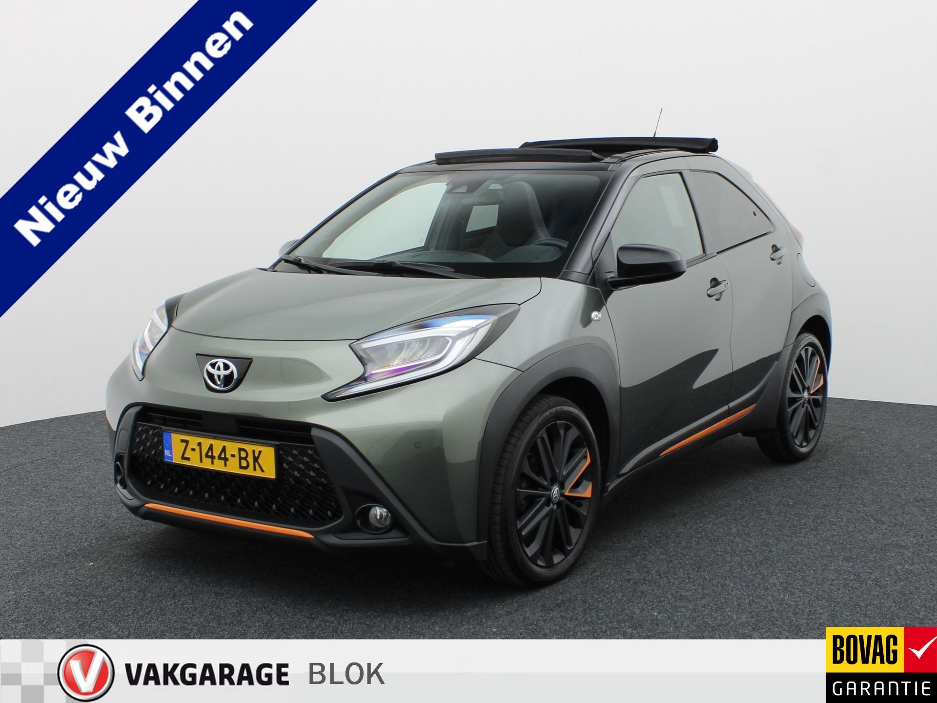 Toyota Aygo X 1.0 VVT-i S-CVT Limited | Vouwdak | Keyless |, 12 maanden, Gebruikt, 4 stoelen, Leder en Stof