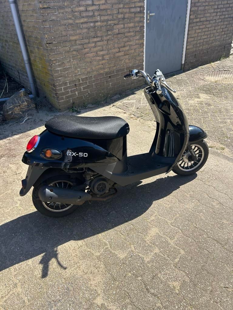 Scooter zonder kenteken - Ideaal voor crossen, Fietsen en Brommers, Brommeronderdelen | Scooters, Ophalen, Gebruikt, Overige typen