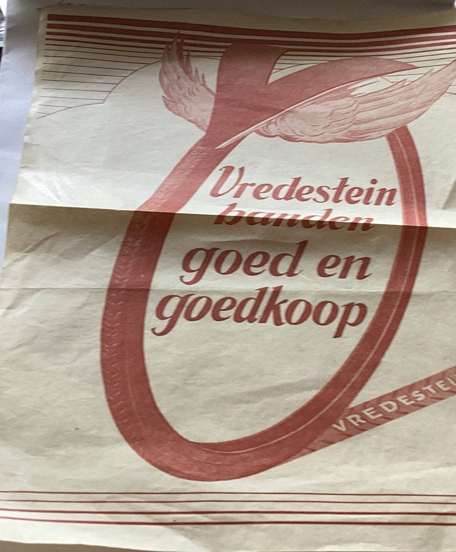 Vredestein inpakpapier afm is 24x32 cm 1 zijde bedrukt, Verzamelen, Ophalen of Verzenden, Zo goed als nieuw, Overige typen