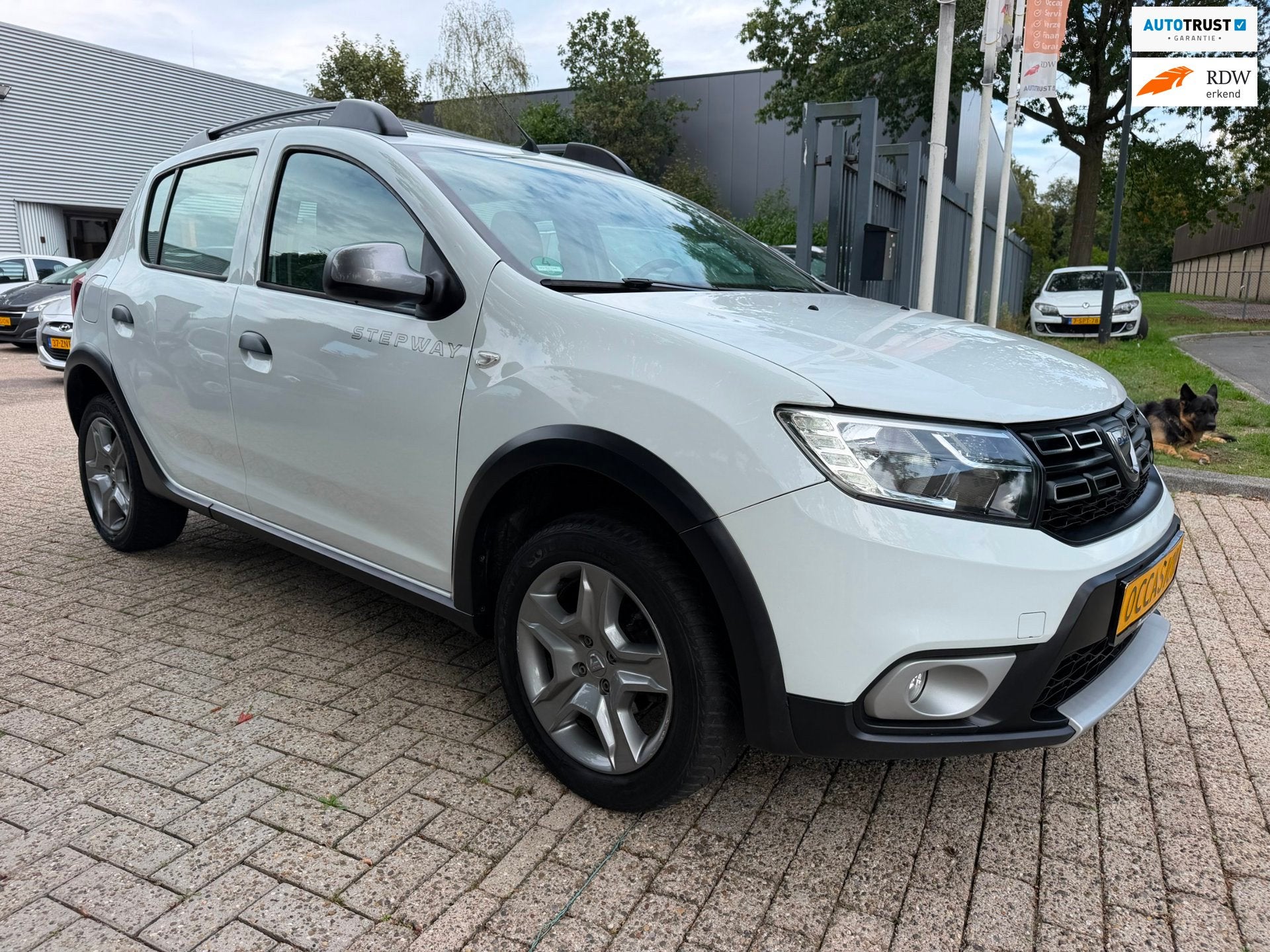 Dacia Sandero 0.9 TCe SL Stepway navi, cruise, elec pakket,, Auto's, Voorwielaandrijving, Met garantie (alle), Wit, Origineel Nederlands