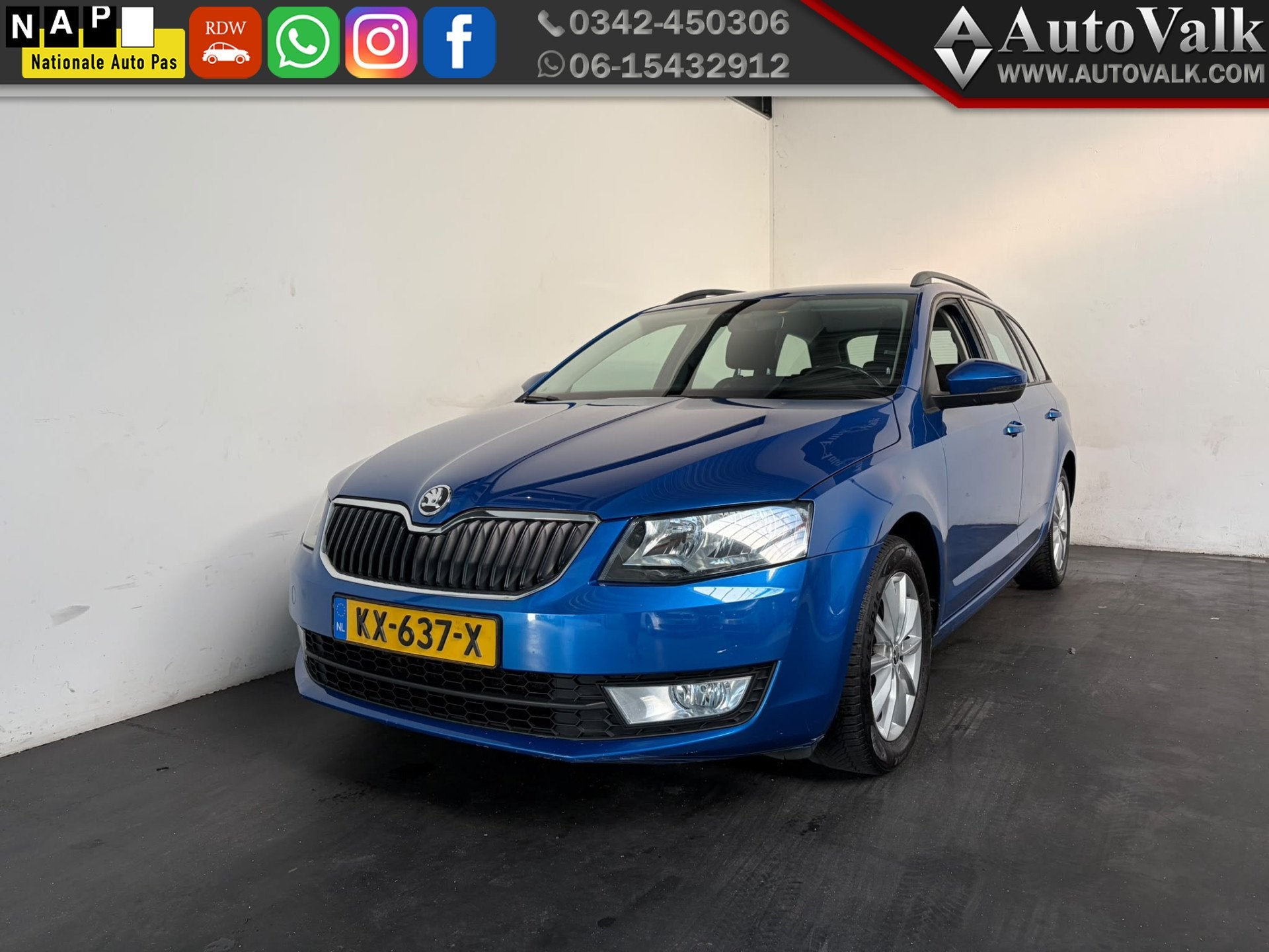 Skoda Octavia Combi 1.0 TSI Greentech Ambition Business, Voorwielaandrijving, Gebruikt, Blauw, 49 €/maand