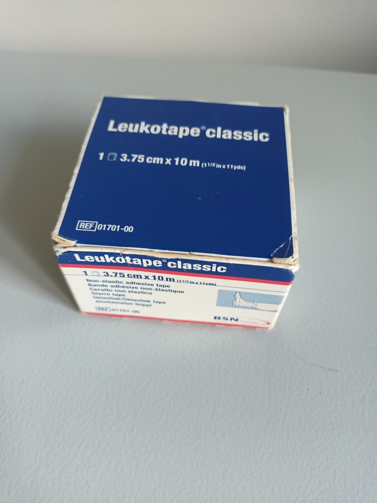 Leukotape classic 3.75 cm x 10 m rol rolletje tape gebruikt, Ophalen of Verzenden, Gebruikt