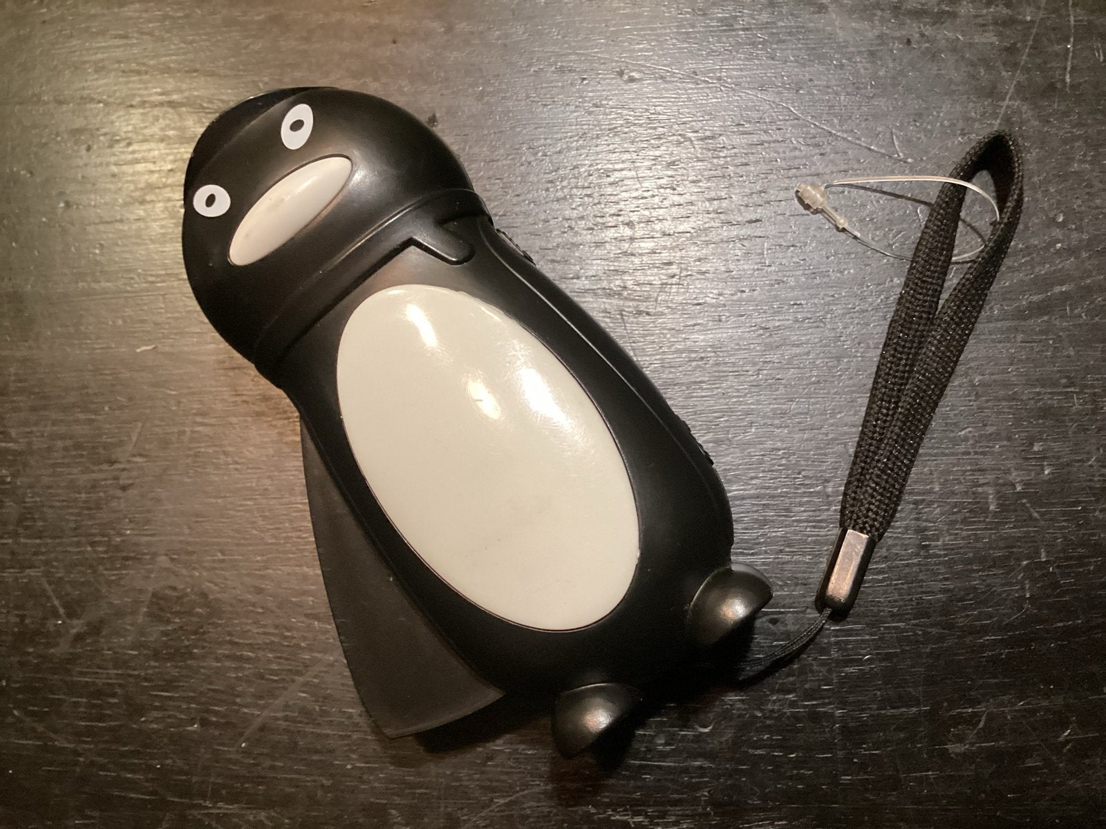Knijpkat zaklamp - ideaal voor noodpakket - goed werkend, Ophalen of Verzenden, Gebruikt, Batterij