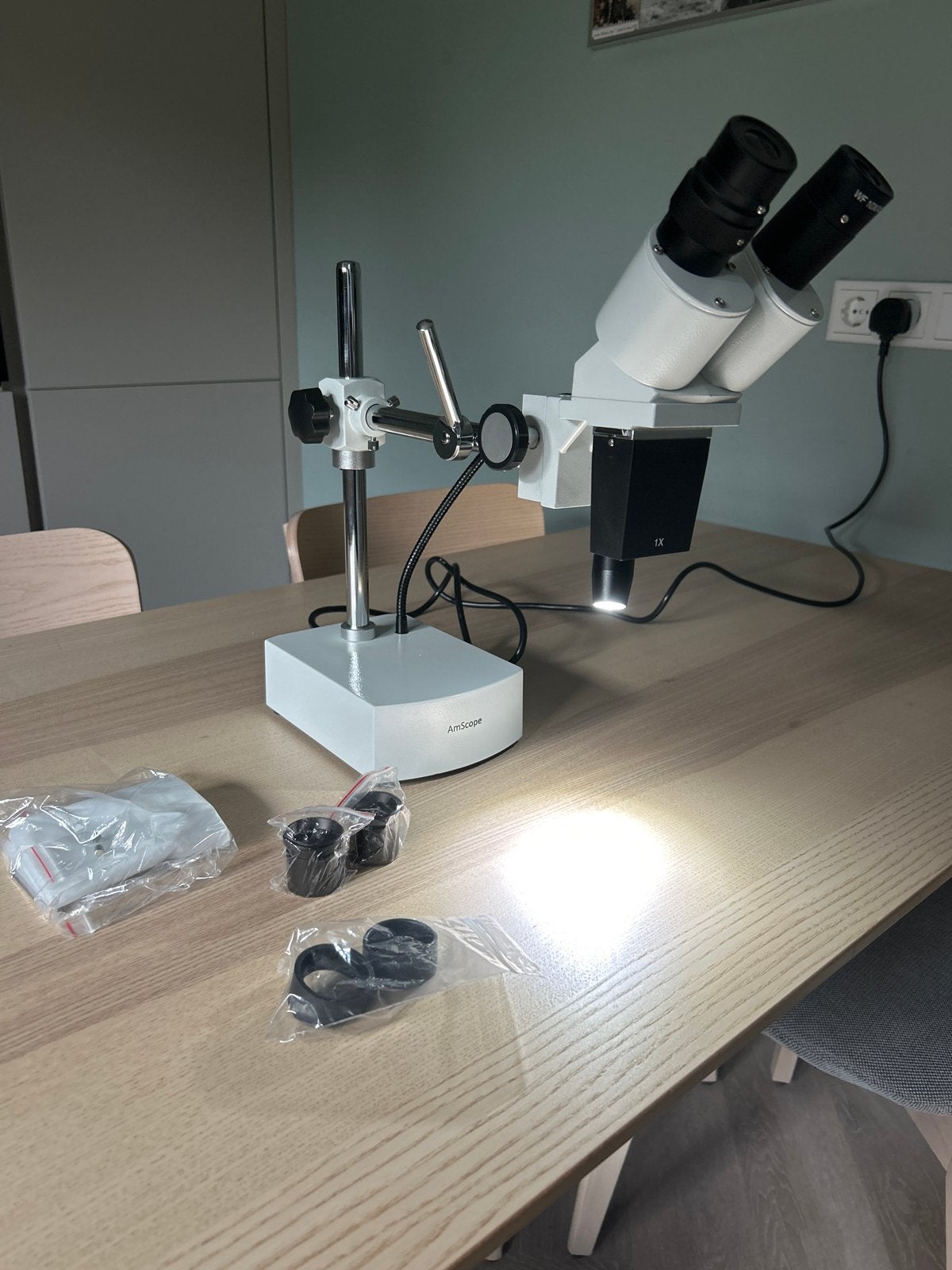 Stereo Microscoop met LED Verlichting, Ophalen, Nieuw, Minder dan 400x, Stereomicroscoop