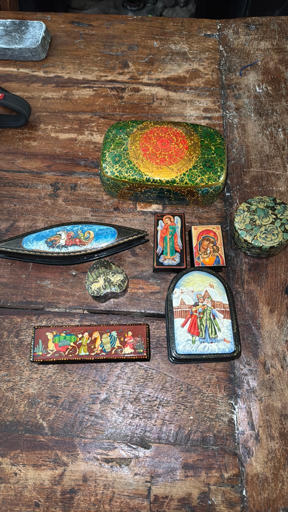 8 zeer oude lakdoosjes oa gesigneerde Russische, Ophalen of Verzenden