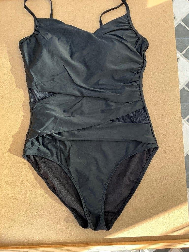 Zwart corrigerend badpak maat 40 merk Beachwave met Mesh, Nieuw, Badpak, Ophalen of Verzenden, REGINA