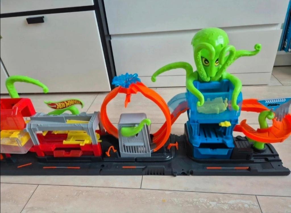 Hot Wheels Ultimate Car Wash met octopus, Ophalen of Verzenden, Zo goed als nieuw