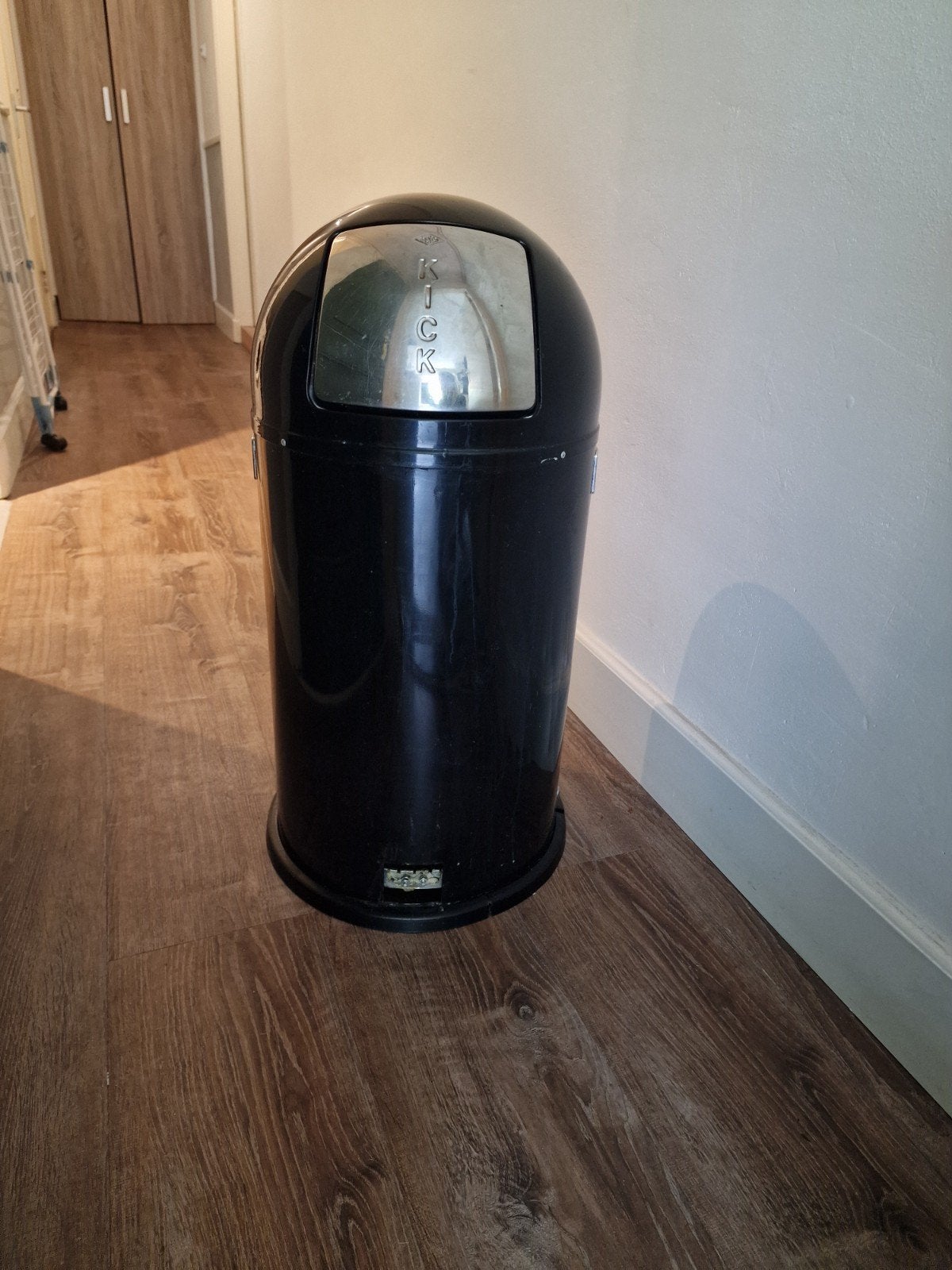 Wesco kickmaster 60l, Huis en Inrichting, Woonaccessoires | Prullenbakken, 40 liter of meer, Ophalen, Gebruikt, Minder dan 50 cm