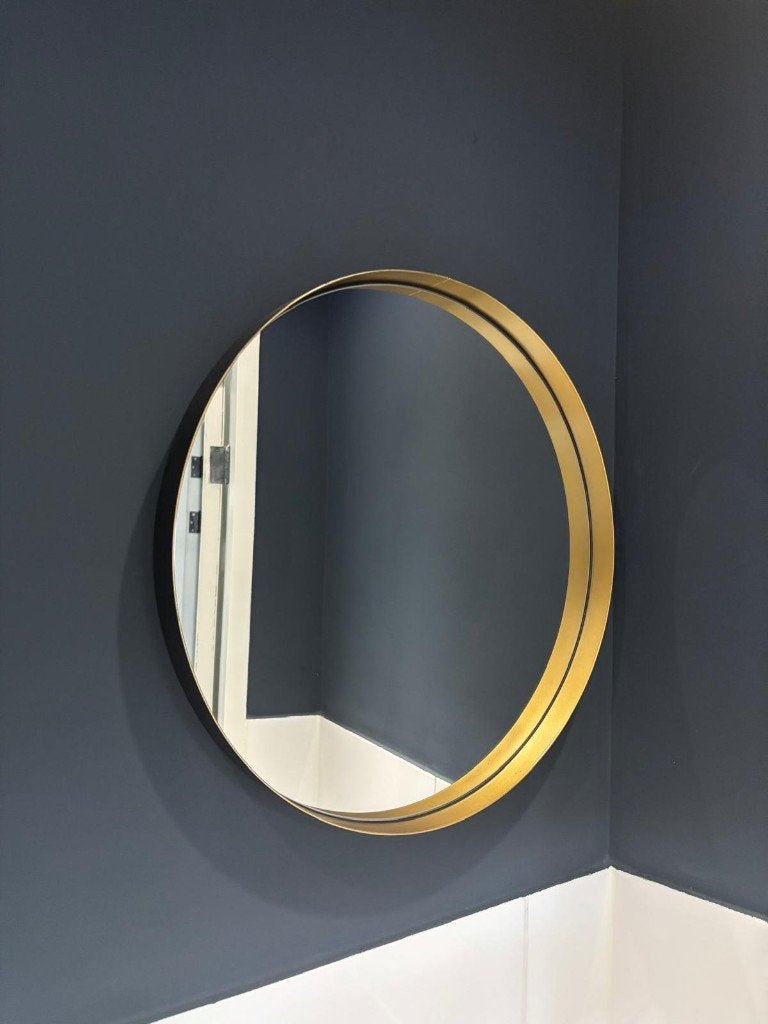 Spiegel zwart met gouden binnenrand, Huis en Inrichting, Woonaccessoires | Spiegels, Minder dan 50 cm, Rond, Ophalen of Verzenden