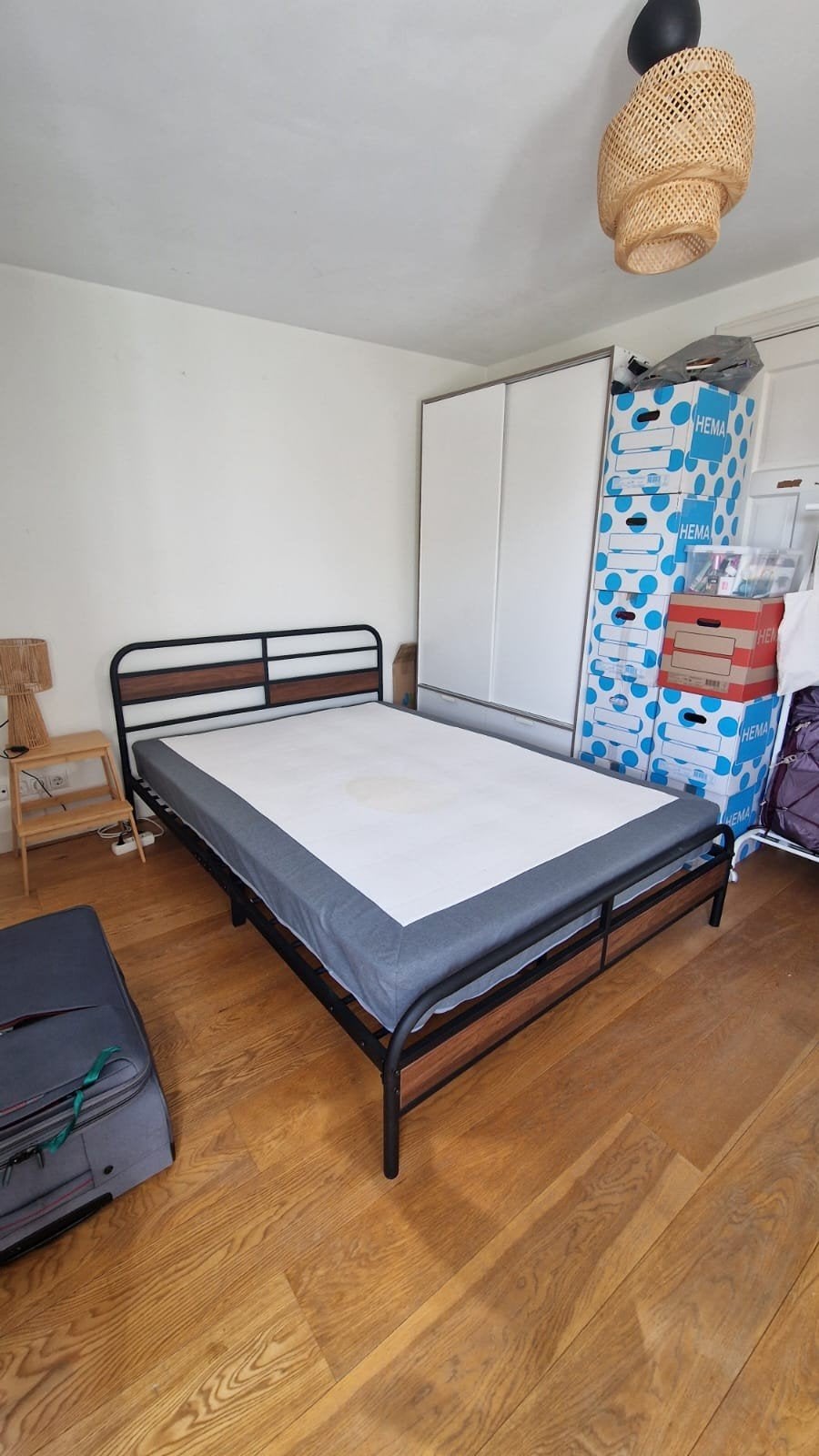 bed frame and mattress, Ophalen, Tweepersoons, Hout, 140 cm