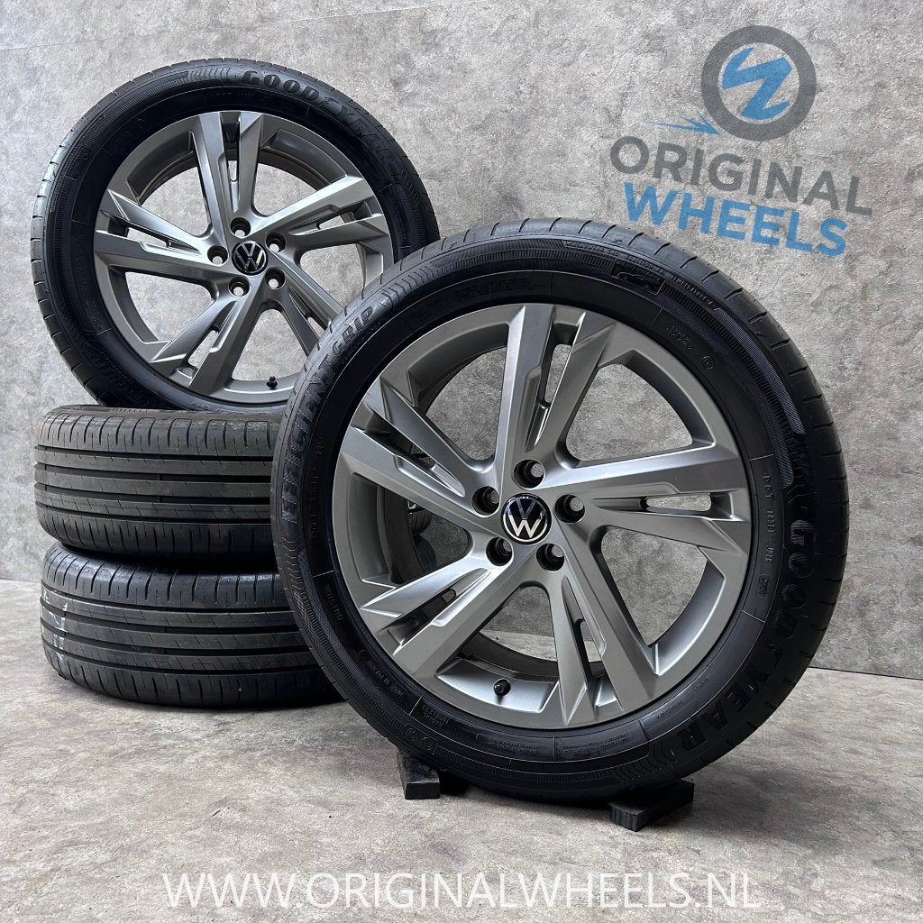 17 inch Valencia velgen ☀️ of 🌦️ banden VW T-cross | Taigo, Auto-onderdelen, Banden en Velgen, Gebruikt, 17 inch, Band(en), Personenwagen
