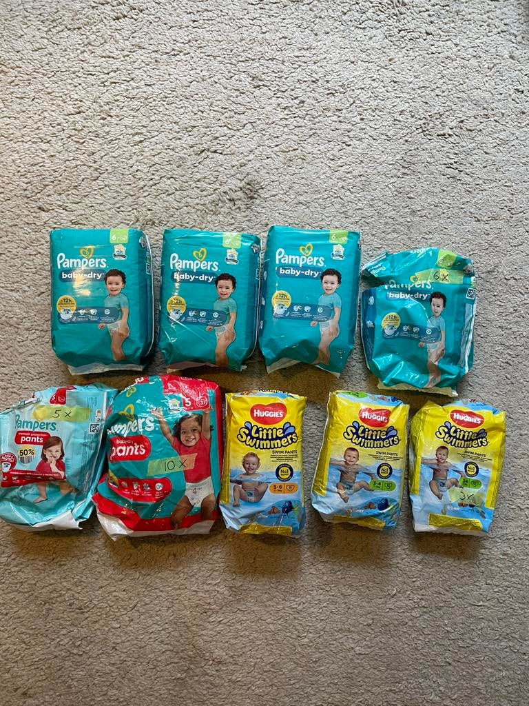 Pampers luiers baby dry 6, Huggies zwemluiers 3 4 5 6, Ophalen of Verzenden, Nieuw, Jongetje of Meisje, Zwemluier