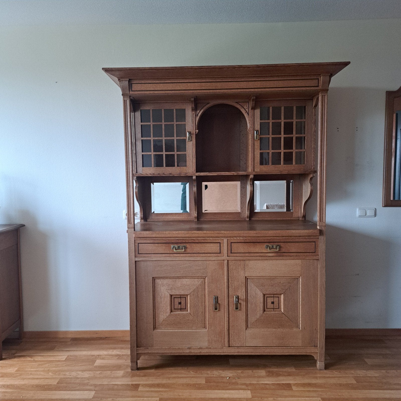 Antieke Franse buffetkast, Huis en Inrichting, Kasten | Buffetkasten, Ophalen, 25 tot 50 cm, 200 cm of meer
