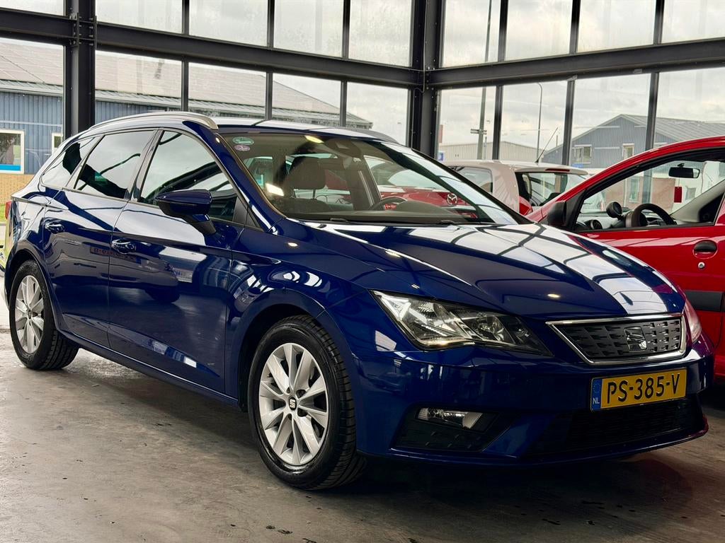 Seat Leon 1.0 Ecotsi-1e eigenaar-trek-lane assi-automaat-nl, Auto's, Stof, 620 kg, Origineel Nederlands, 115 pk
