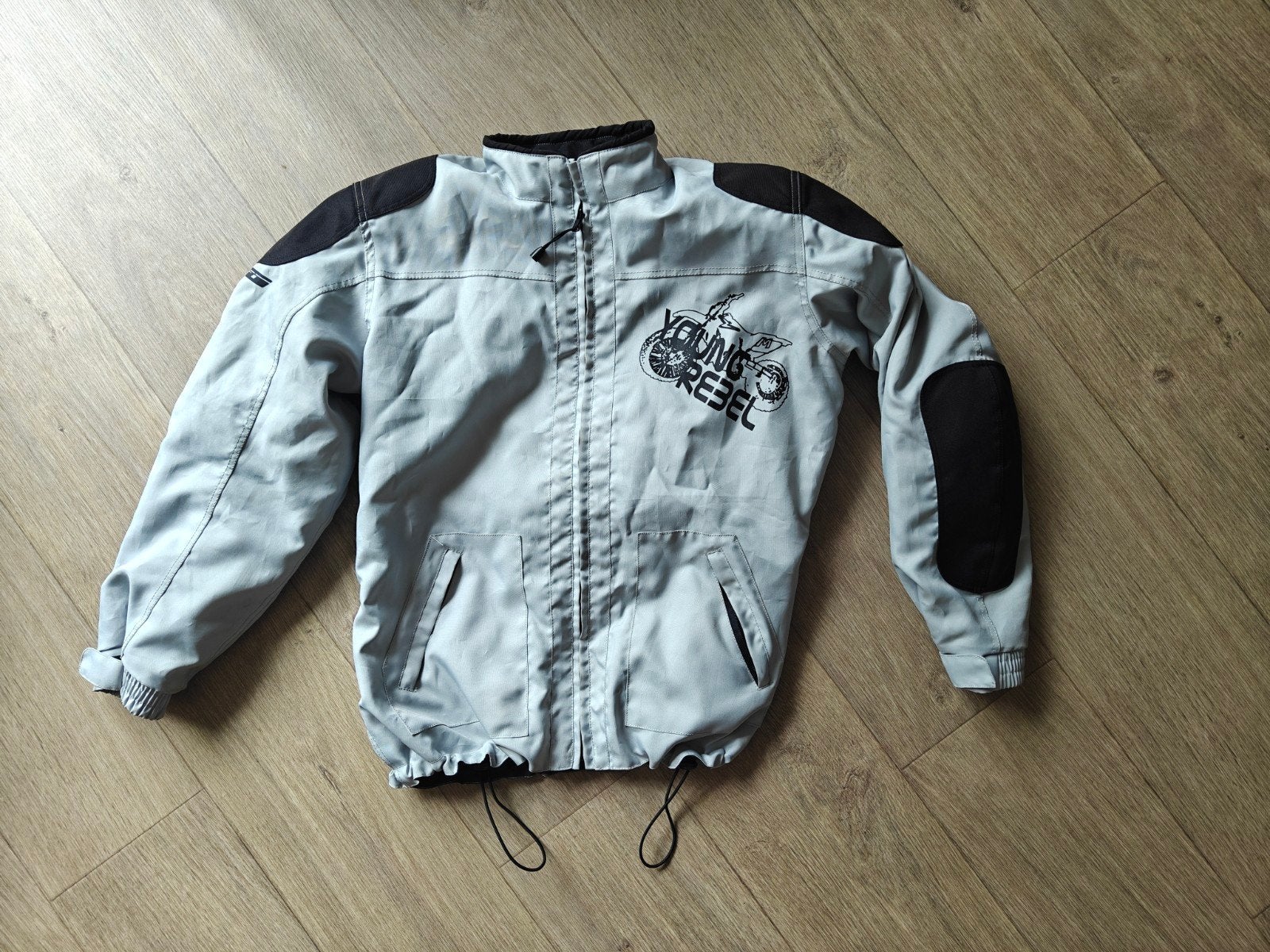 Difi Motorjas Kind Maat 176 - Young Rebel, Ophalen, Tweedehands, Kinderen, Jas | textiel