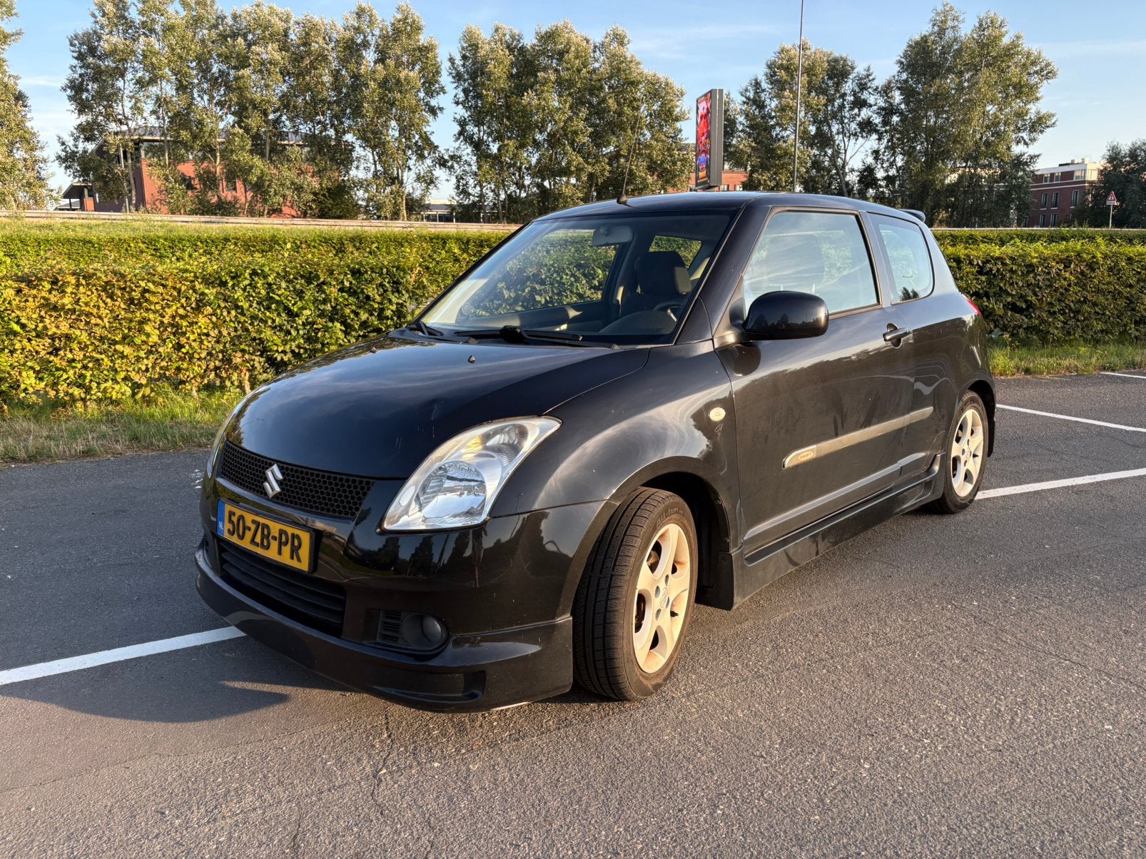 Suzuki Swift 1.3 3D 2007 Zwart, Auto's, Suzuki, 31 €/maand, Origineel Nederlands, Bedrijf, Handgeschakeld