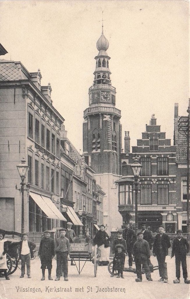 703-325-029 Vlissingen Kerkstraat met St Jacobstoren, Verzamelen, Ansichtkaarten | Nederland, Verzenden, Voor 1920, Zeeland