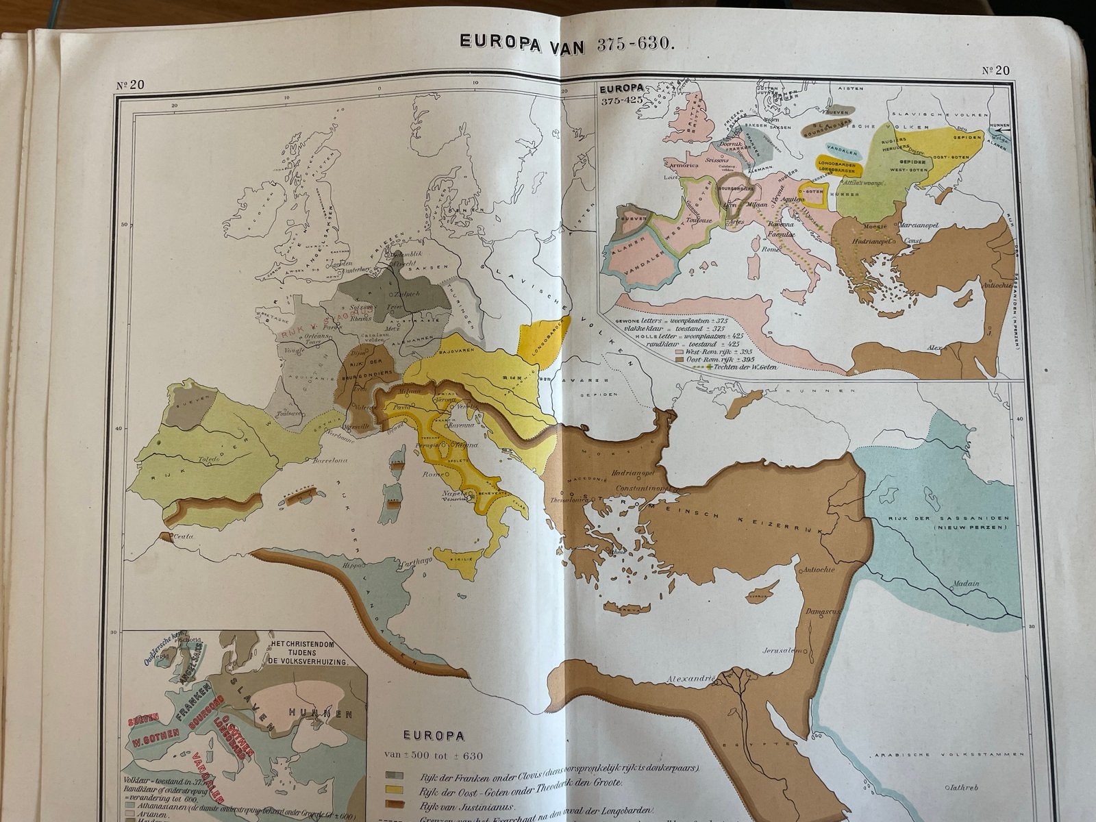 Historische Schoolatlas - H. Hettema Jr. (Zevende Druk), Gelezen, Overige atlassen, Ophalen of Verzenden, 1800 tot 2000