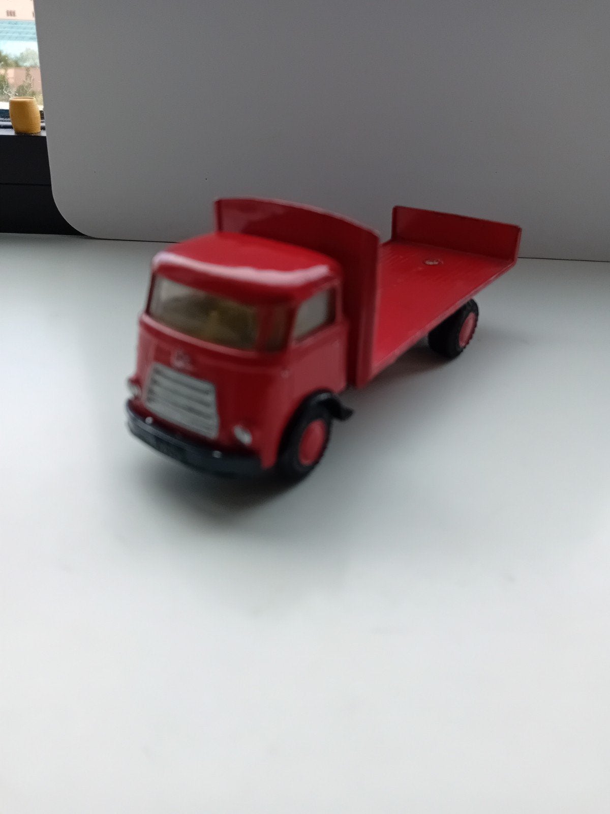 Daf A50 Kikker met platte laadbak., Hobby en Vrije tijd, Modelauto's | 1:50, Ophalen of Verzenden, Bus of Vrachtwagen, Lion Toys