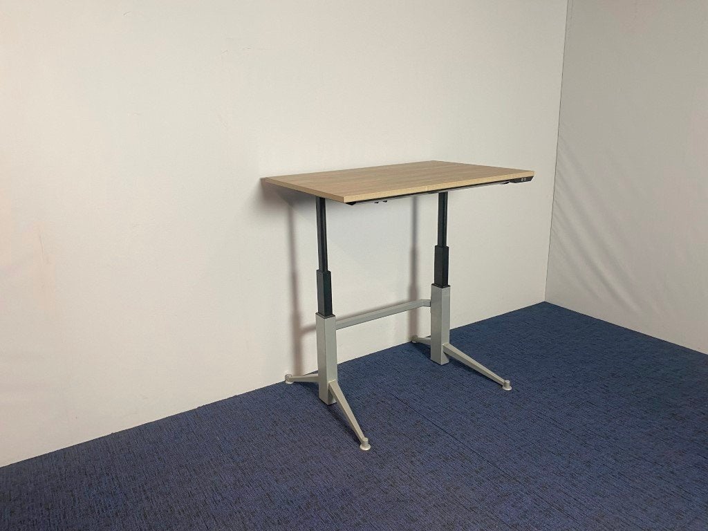 14 x Zit/sta bureau Aspa (elektrisch), nieuw blad naar keuze, Huis en Inrichting, Bureaus, Ophalen, Gebruikt, Kabelgoot, Zit-sta bureau
