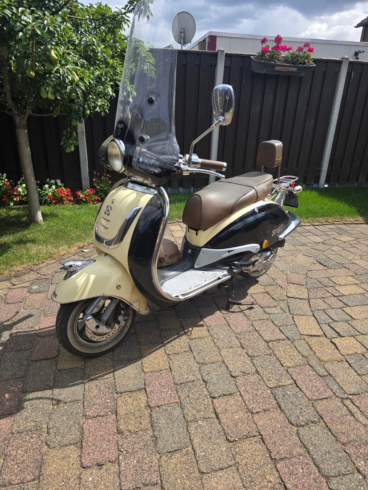 AGM Retro Scooter - Perfecte staat, recent onderhoud, Zo goed als nieuw, Benzine, Ophalen, Overige merken