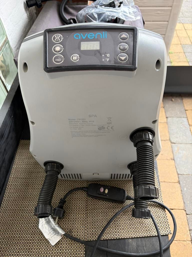 Avenli jacuzzi spa pomp, Ophalen, Gebruikt, Pomp